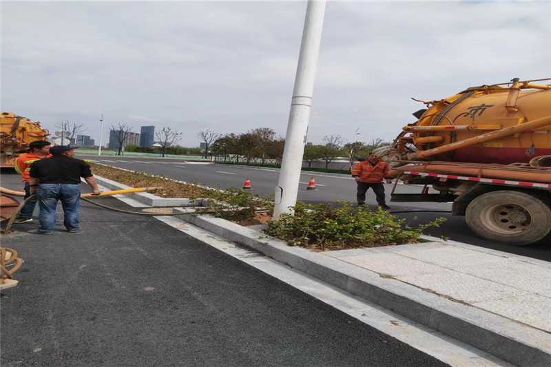 比如雨水管道清淤-污水管道清洗