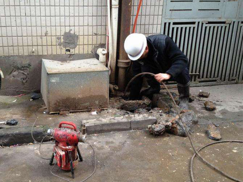 比如疏通下水道-洗菜池疏通